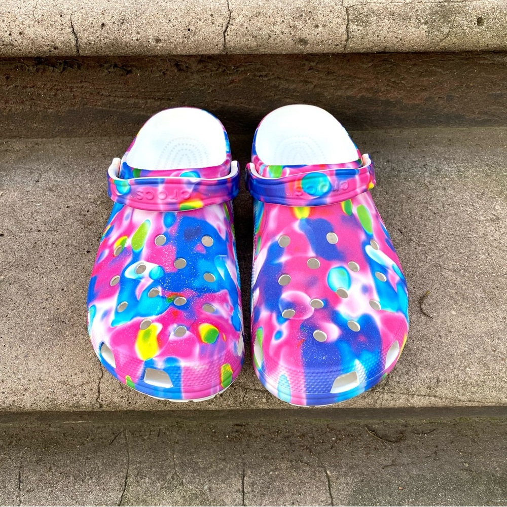 CROCS Classic Solarized Tie Dye Clog Men’s size 13